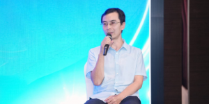 DeepSeek R1 升级性能优化 第一线 DYXnet AI智算服务助力企业私域部署AI大模型